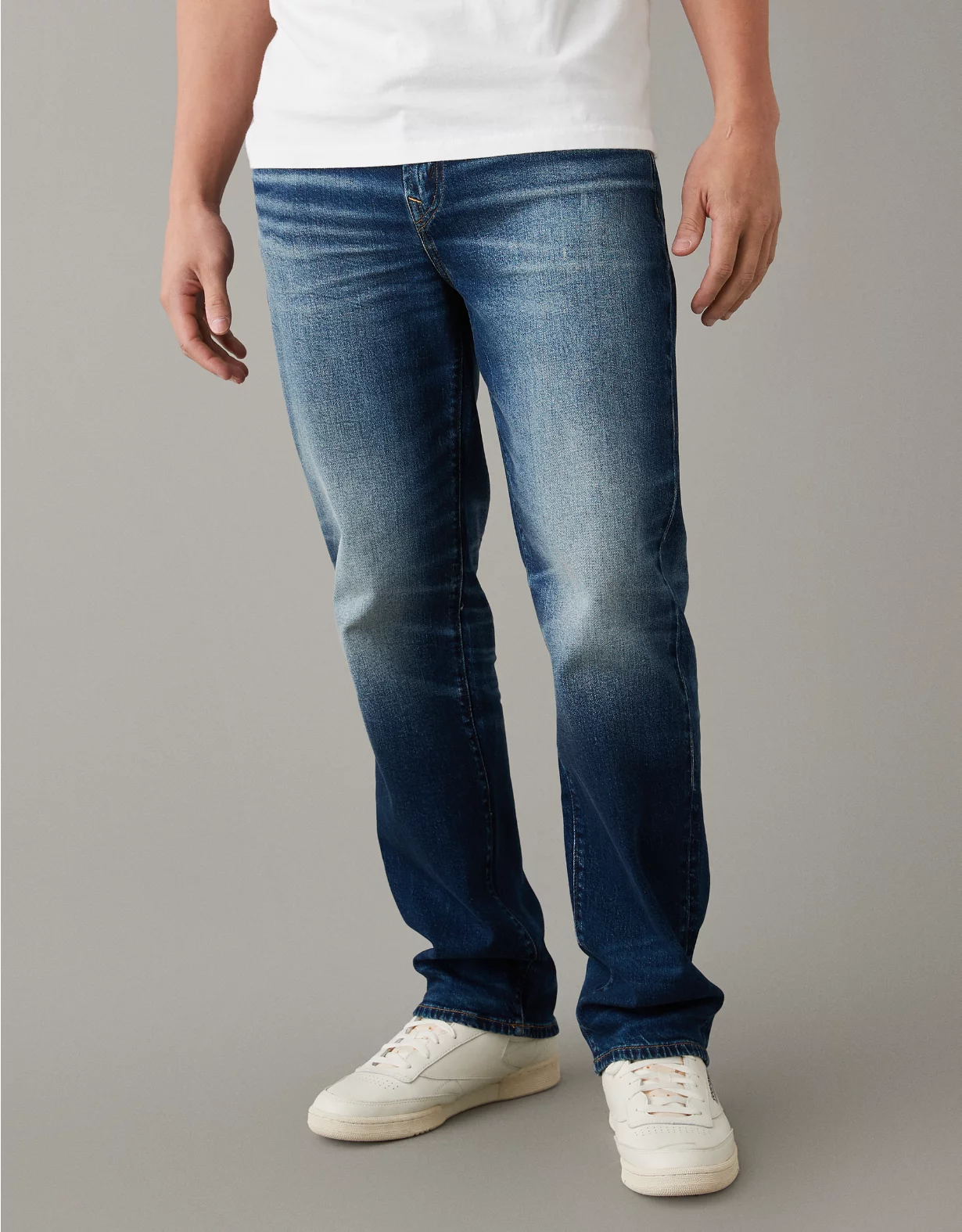AE AirFlex+ Relaxed Straight Jean 3 AE AirFlex+ Relaxed Straight Jean