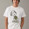 AE Super Soft Snoopy Halloween Graphic T-Shirt 1 AE Super Soft Snoopy Halloween Graphic T-Shirt -Aerie 0160 1803 100 of