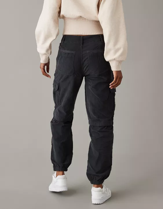 AE Super High-Waisted Baggy Corduroy Cargo Jogger 4 AE Super High-Waisted Baggy Corduroy Cargo Jogger - Image 2
