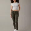 AE Next Level Curvy High-Waisted Cargo Jegging -Aerie 0323 4971 329 of