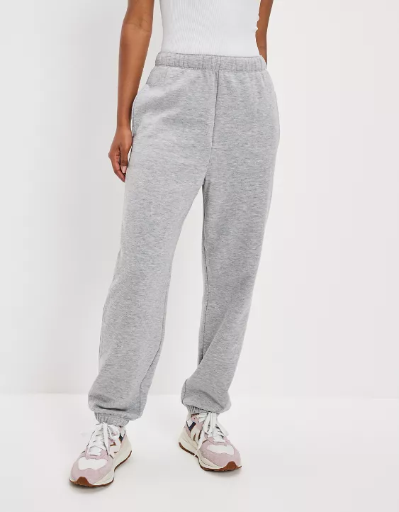 AE Fleece Baggy Jogger 4 AE Fleece Baggy Jogger - Image 2