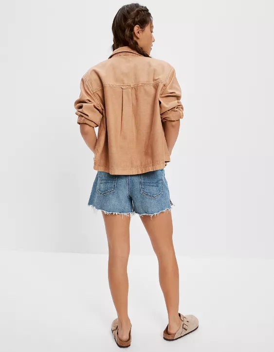 AE Cropped Long-Sleeve Cargo Button-Up Shirt 4 AE Cropped Long-Sleeve Cargo Button-Up Shirt - Image 2