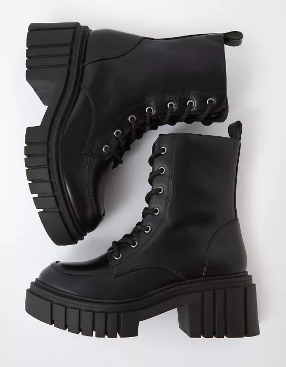 AE Lace-Up Lug Boot 5 AE Lace-Up Lug Boot - Image 3