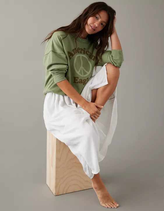 AE Graphic Sweatshirt 4 AE Graphic Sweatshirt - Image 2