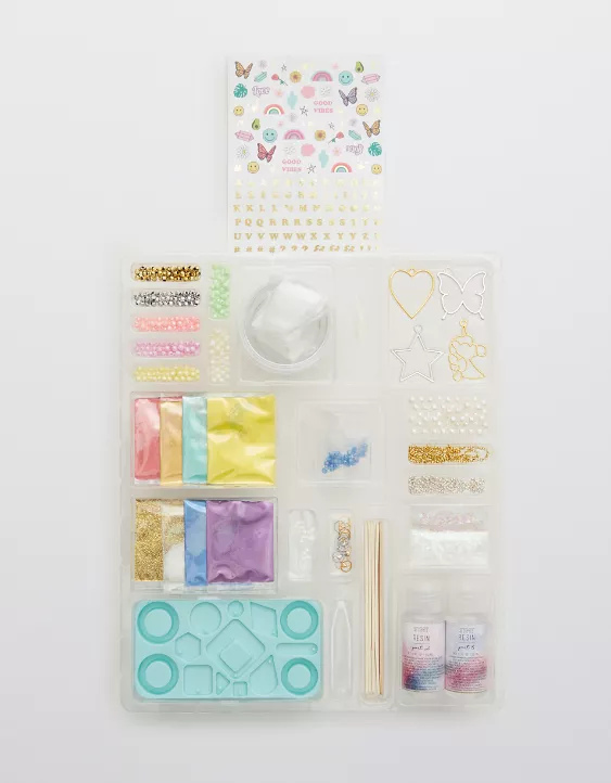 Aerie STMT DIY Resin Jewelry Kit 4 Aerie STMT DIY Resin Jewelry Kit - Image 2