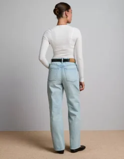 AE77 Premium Stovepipe Jean -Aerie 7302 4564 915 ob