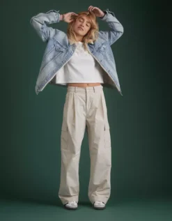 AE77 Premium Pleated Cargo Pant 7 AE77 Premium Pleated Cargo Pant -Aerie 7302 4961 106 of